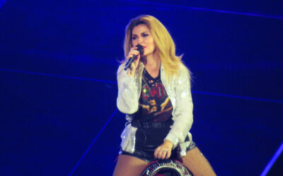 The Message Behind the Music: Understanding the lyrics of Waking Up Dreaming by Shania Twain