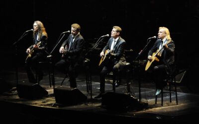 A Closer Look at the Lyrics & Meaning Behind The Eagles – “Hotel California”