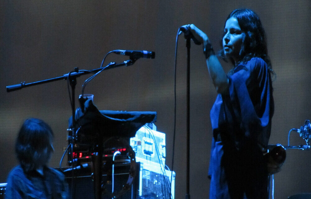 The Meaning Behind “Fade Into You,” Mazzy Star